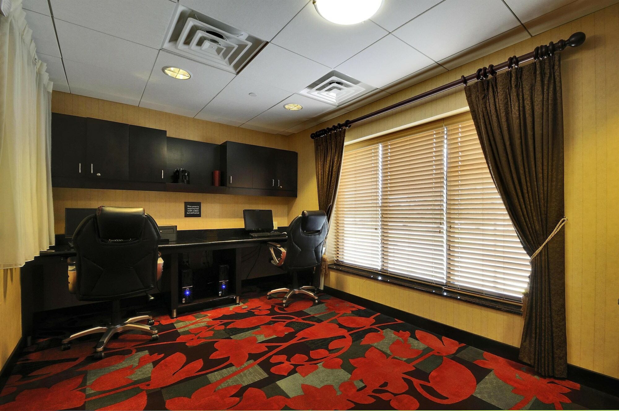 Hampton Inn Jericho - Westbury Exterior photo